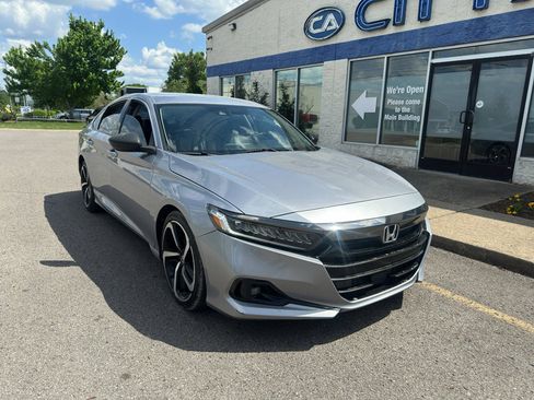 Used 2021 Honda Accord Sport Special Edition image 2