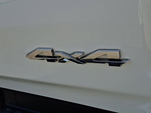 Used 2021 RAM 1500 Big Horn AWD/4WD image 14