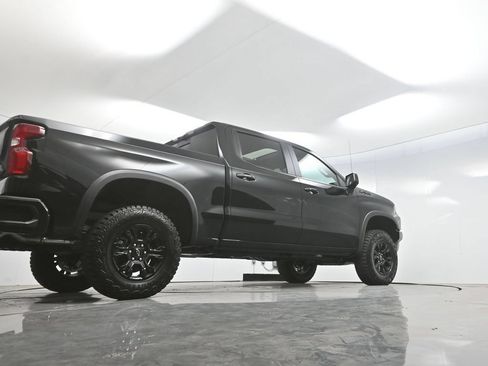 New 2026 Chevrolet Silverado 1500 ZR2 w/ LPO, Dark Essentials Package AWD/4WD image 58