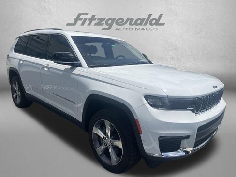 Used 2021 Jeep Grand Cherokee L Limited w/ Luxury Tech Group II AWD/4WD image 3
