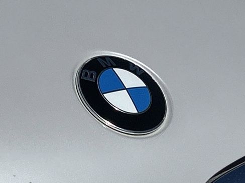 Used 2019 BMW X5 xDrive40i w/ Luxury Seating Package image 11