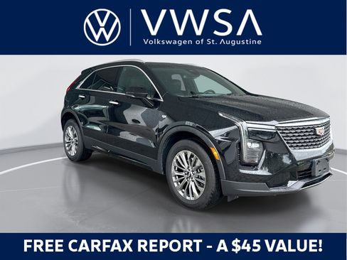 Used 2025 Cadillac XT4 Premium Luxury image 1