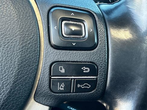 Used 2017 Lexus IS 200t F Sport image 26