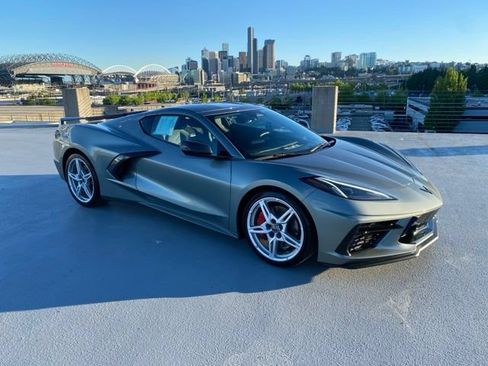 Used 2024 Chevrolet Corvette Stingray Preferred Cpe w/ Z51 Performance Package RWD image 25