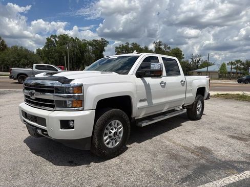 Used 2018 Chevrolet Silverado 3500 High Country w/ Duramax Plus Package AWD/4WD image 2