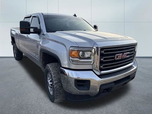 Used 2017 GMC Sierra 2500 SLE w/ Suspension Package, Off-Road image 5