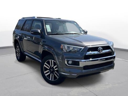 Used 2015 Toyota 4Runner Limited image 4