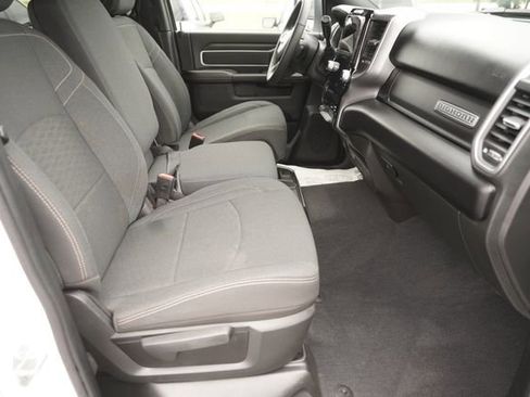Used 2025 RAM 2500 Big Horn AWD/4WD image 18