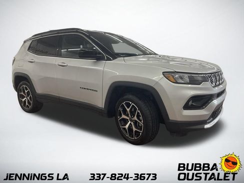 Used 2025 Jeep Compass Limited AWD/4WD image 7