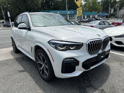 Used 2021 BMW X5 xDrive40i w/ Premium Essential Package