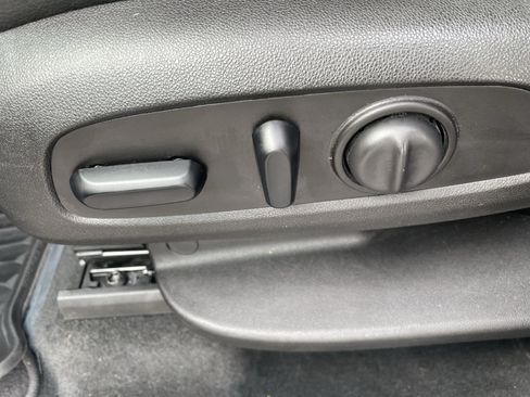 Used 2018 Chevrolet Traverse Premier w/ LPO, 'HIT The Road' Package AWD/4WD image 13