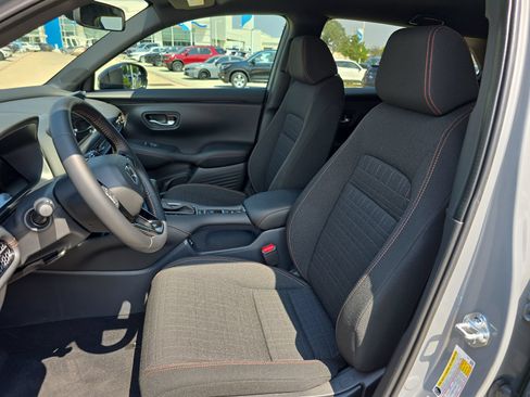 Certified 2026 Honda HR-V Sport image 11