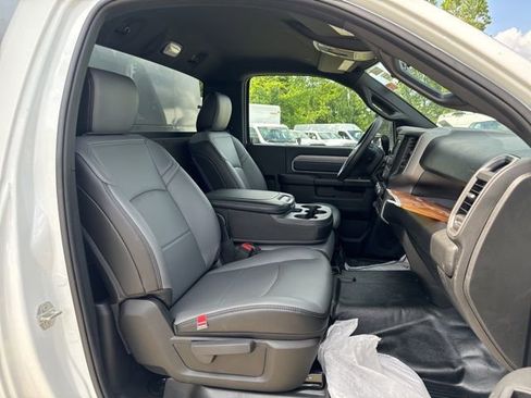 New 2024 RAM 4500 Tradesman image 21