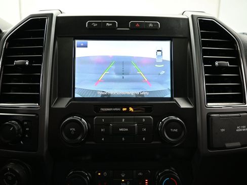 Used 2020 Ford F150 XLT w/ Equipment Group 302A Luxury AWD/4WD image 31