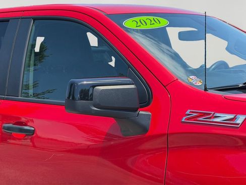 Used 2020 Chevrolet Silverado 1500 Custom Trail Boss w/ Custom Convenience Package AWD/4WD image 11