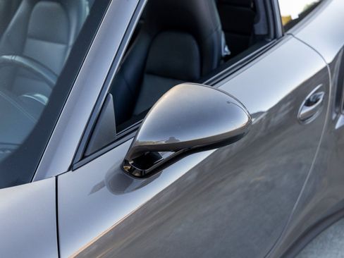 Certified 2016 Porsche 911 Turbo image 17