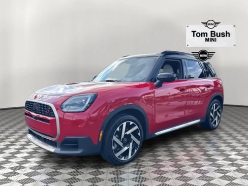 Certified 2025 MINI Cooper Countryman S image 2