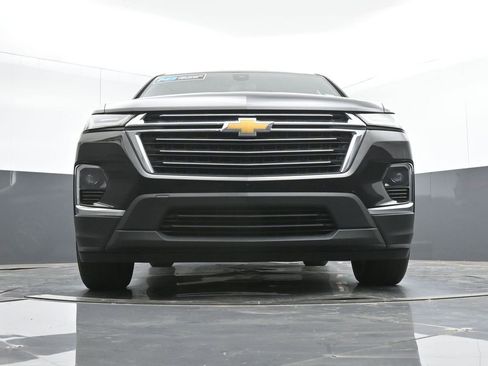Used 2023 Chevrolet Traverse LT image 49