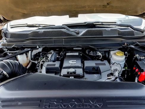 Used 2024 RAM 3500 Limited AWD/4WD image 52