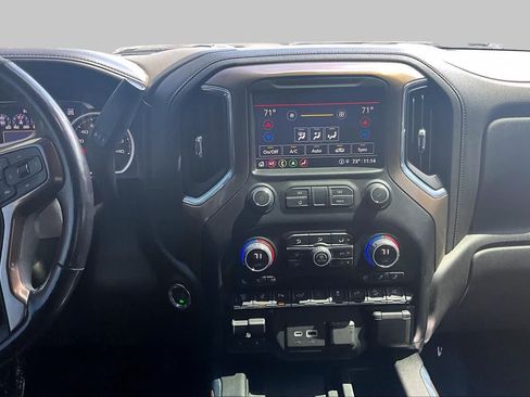 Used 2022 Chevrolet Silverado 2500 High Country w/ Safety Package II AWD/4WD image 7