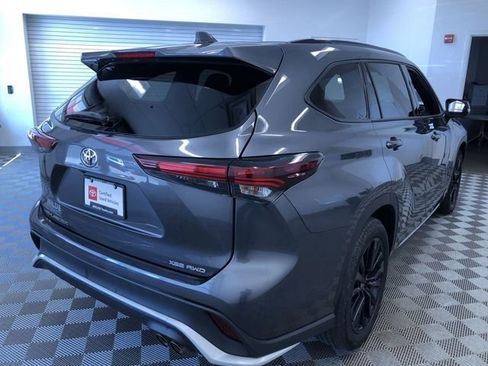 Certified 2025 Toyota Highlander XSE AWD/4WD image 26