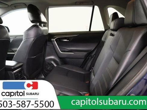 Used 2019 Toyota RAV4 Limited image 30