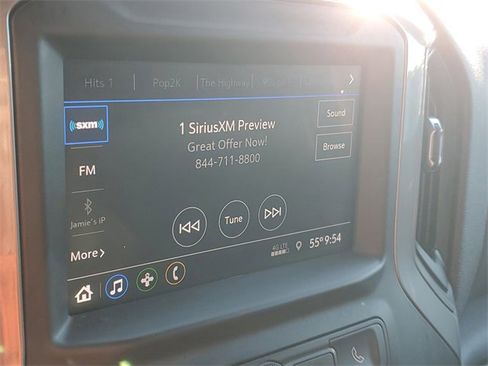 Used 2021 Chevrolet Silverado 1500 Custom Trail Boss w/ LPO, Dark Essentials Package image 25