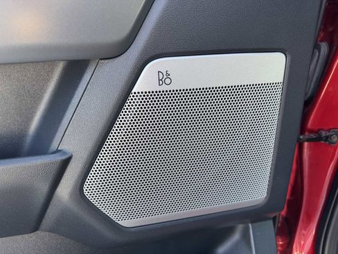 Used 2024 Ford F150 Lightning Lariat image 21