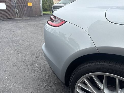 Used 2019 Porsche Panamera w/ Premium Package Plus RWD image 16