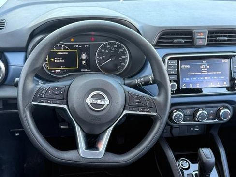 Used 2025 Nissan Versa SV FWD image 17