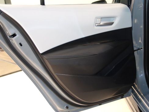 Used 2022 Toyota Corolla SE w/ Carpet Mat Package (TMS) FWD image 47