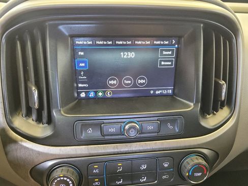 Used 2019 Chevrolet Colorado W/T w/ Custom Special Edition AWD/4WD image 25