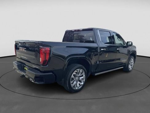 New 2026 GMC Sierra 1500 Denali image 5