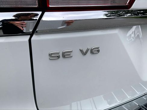 Used 2023 Volkswagen Atlas SE AWD/4WD image 10