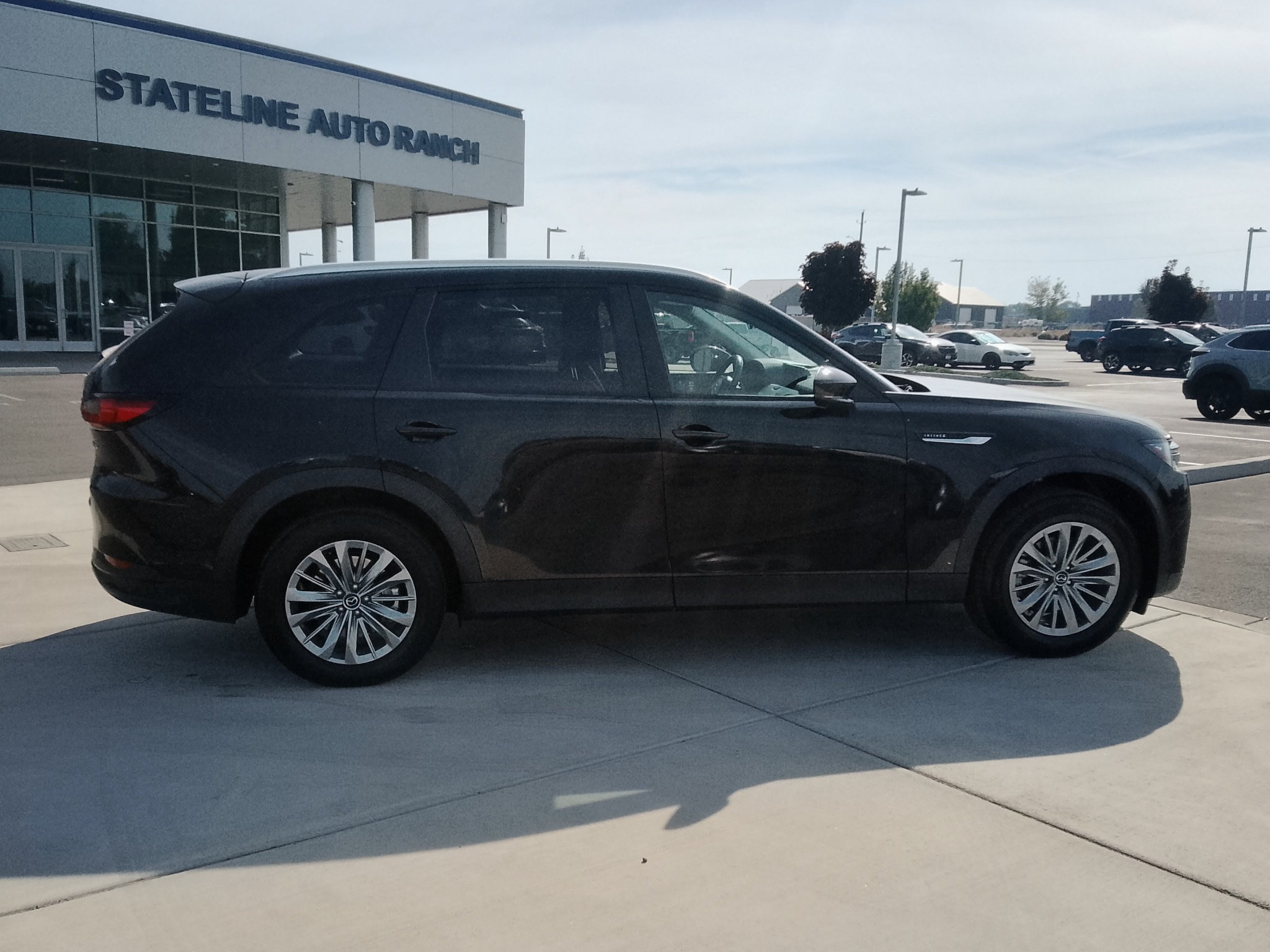 Used 2025 MAZDA CX-90 3.3 Turbo w/ Select Package AWD/4WD image 2