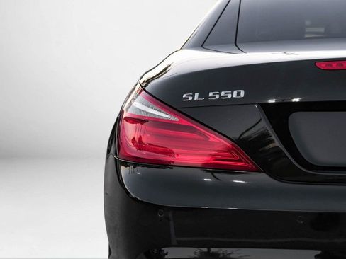 Used 2016 Mercedes-Benz SL 550 image 51