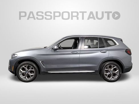 Used 2023 BMW X3 xDrive30i w/ Premium Package image 2