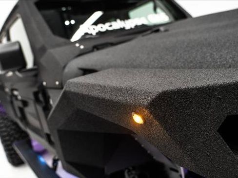 Used 2025 Jeep Gladiator Sport image 27