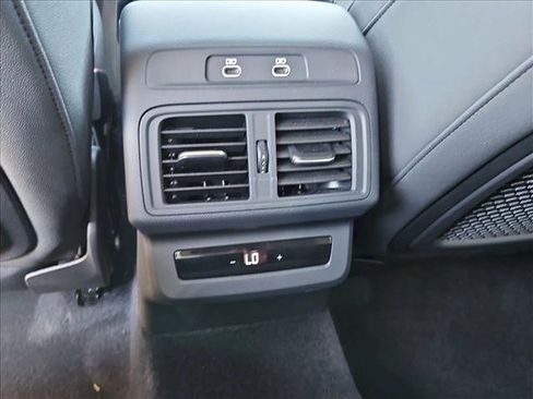 Certified 2025 Audi Q5 Premium w/ Convenience Package image 17