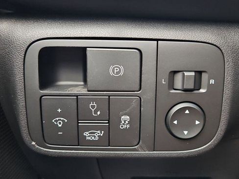 New 2025 Hyundai Ioniq 6 SE image 20