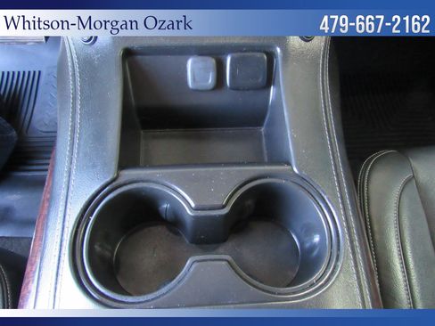 Used 2017 GMC Yukon SLE w/ SLE Value Package image 50