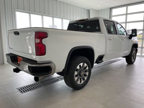 New 2026 Chevrolet Silverado 2500 LT image 5