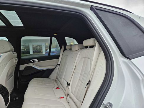 Used 2022 BMW X5 xDrive45e w/ M Sport Package image 21