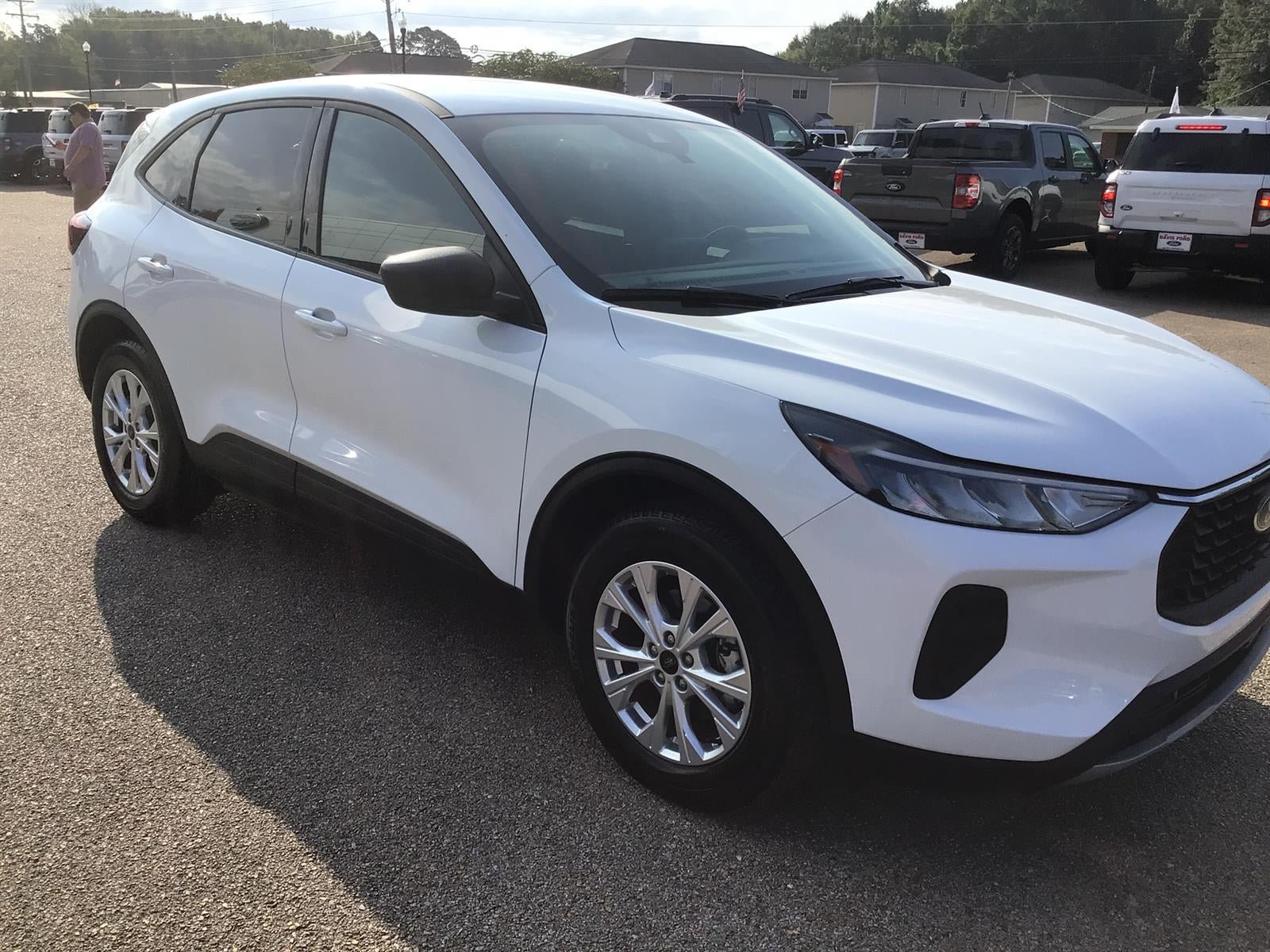 Certified 2025 Ford Escape Active FWD image 9