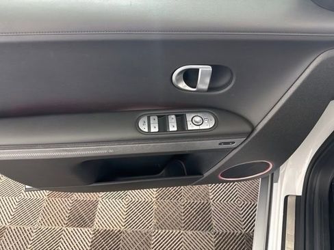 Used 2023 Hyundai Ioniq 5 Limited AWD/4WD image 19