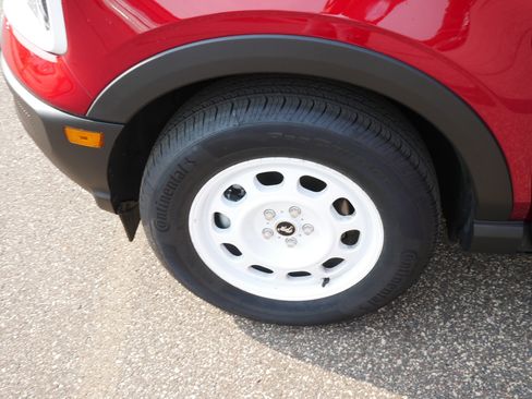 Used 2025 Ford Bronco Sport Heritage w/ Convenience Package image 15