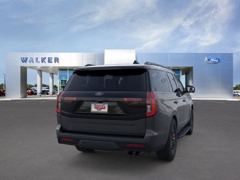 New 2026 Ford Expedition Tremor image 8