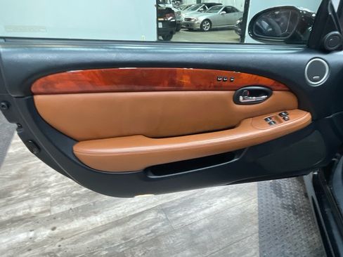 Used 2002 Lexus SC 430 Convertible RWD image 21