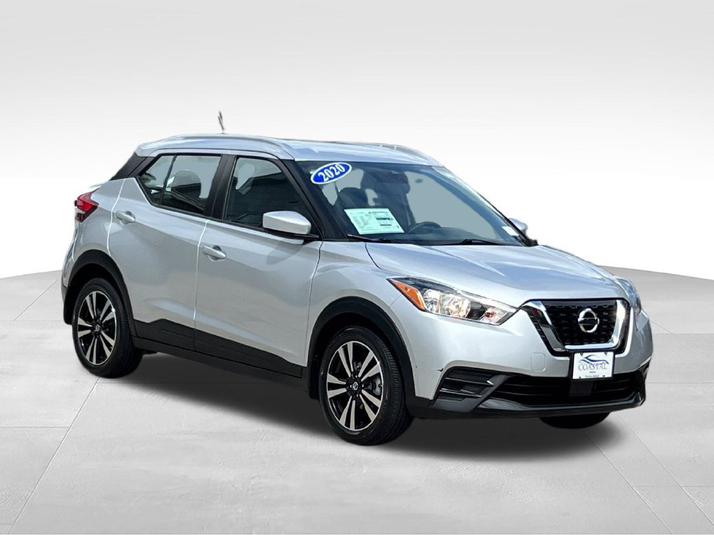 Used 2020 Nissan Kicks SV FWD image 3