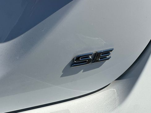 Certified 2022 Toyota Camry SE FWD image 25